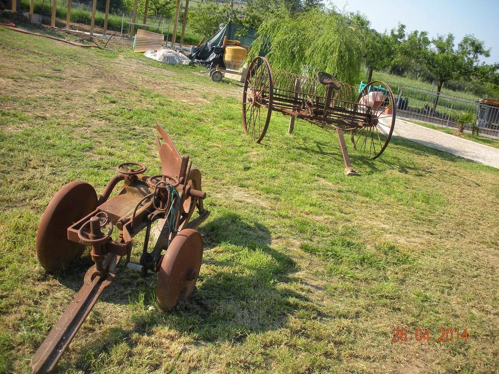 Agriturismo Perugini Bed and Breakfast Cesena Esterno foto